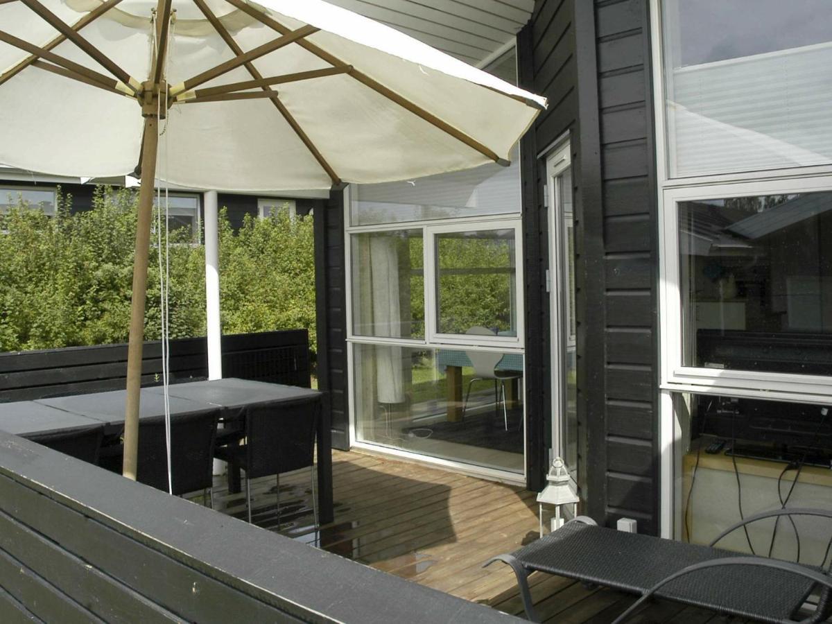 6 Person Holiday Home In Tranek R Fæbæk Eksteriør bilde