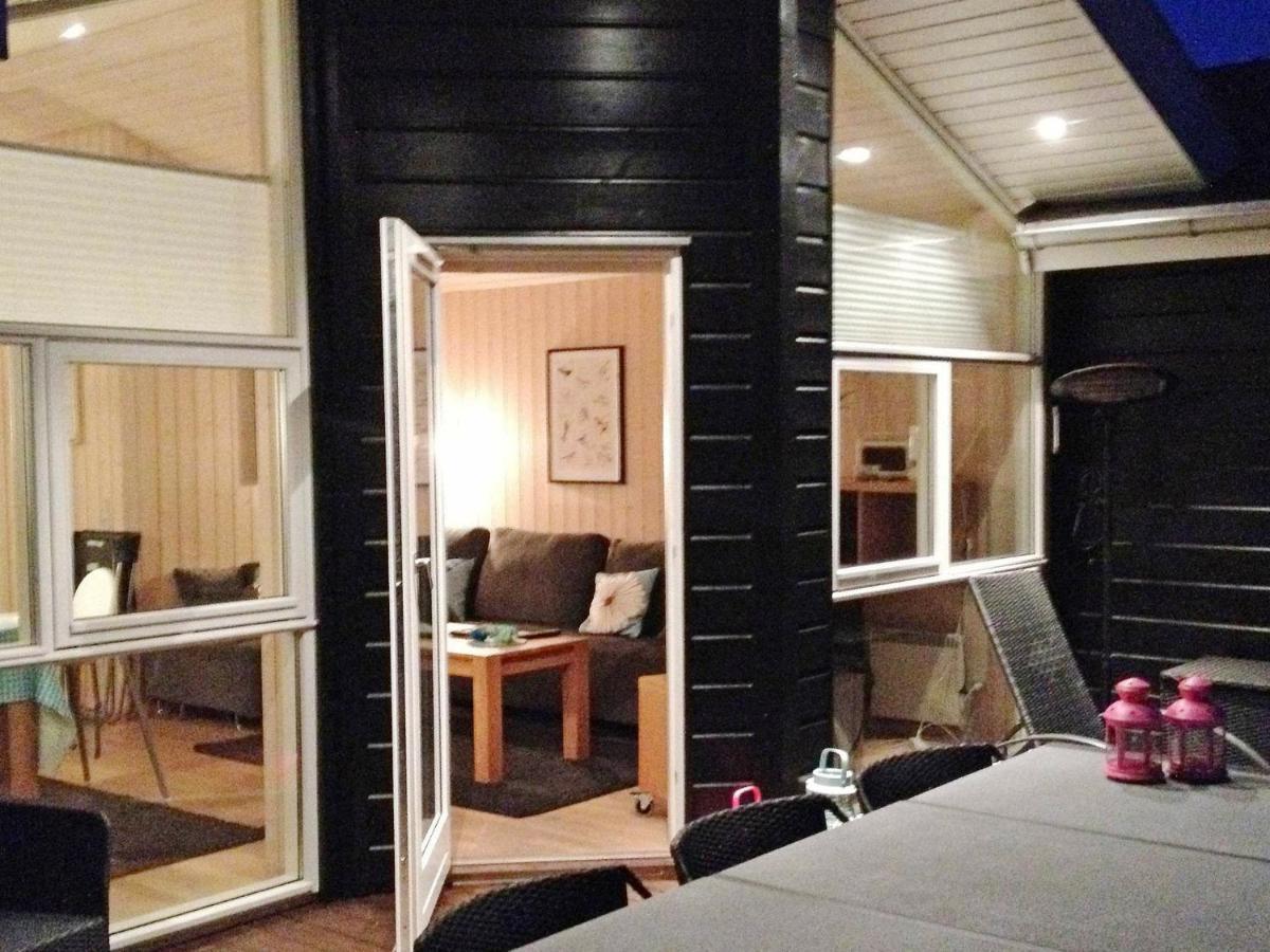 6 Person Holiday Home In Tranek R Fæbæk Eksteriør bilde